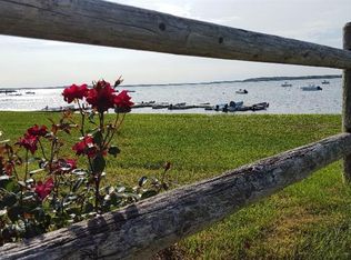 104 Wings Neck Rd, Pocasset, MA 02559