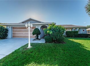 1615 Explorers Dr, Tarpon Springs, FL 34689