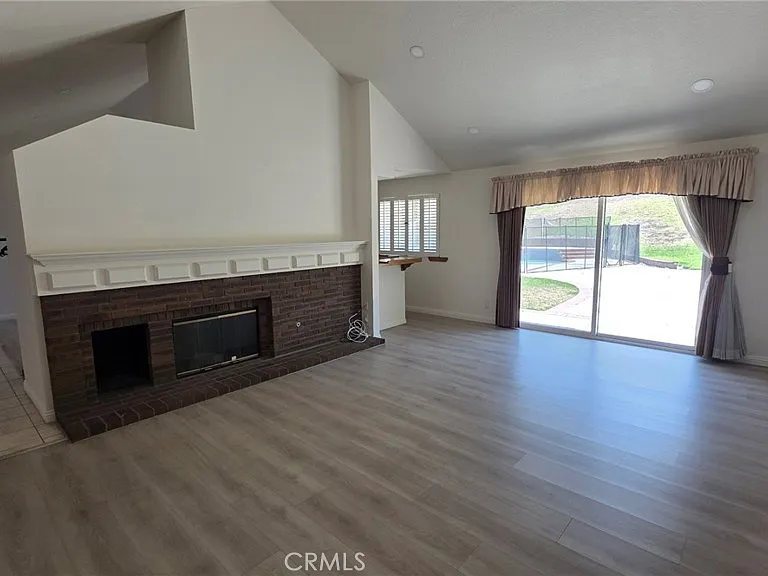 20800 Regency Ct — Photo 10