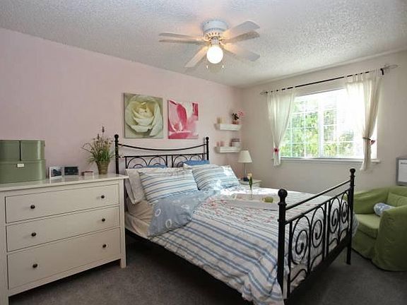 Cozy Bedroom