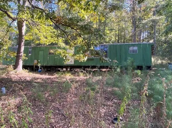 243 Atkinson Dr, Guin, AL 35563