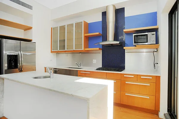 Rented by Town Residential | media 4