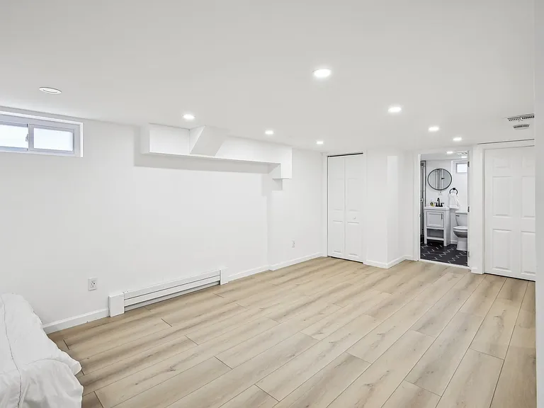 120 Hulick St — Photo 11