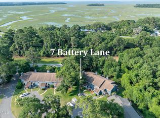 7 Battery Ln, Beaufort, SC 29902