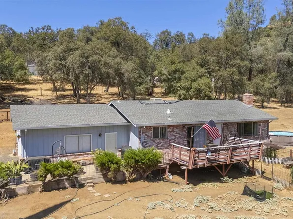 19870 Christie May Ln, Sonora, CA 95370