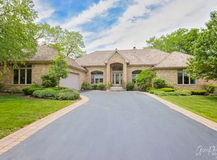 28799 N Spyglass Cir, Mundelein, IL