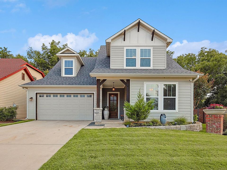 1st image of 408 Village Way