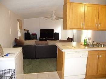 3rd image of 326 Eland Dr