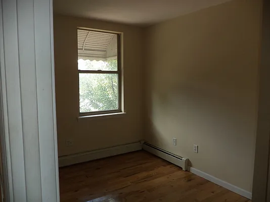 Rented by L.Nelson & Associates | media 17