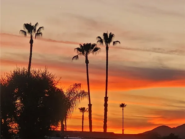 1295 S Cawston Ave Space 31, Hemet, CA 92545