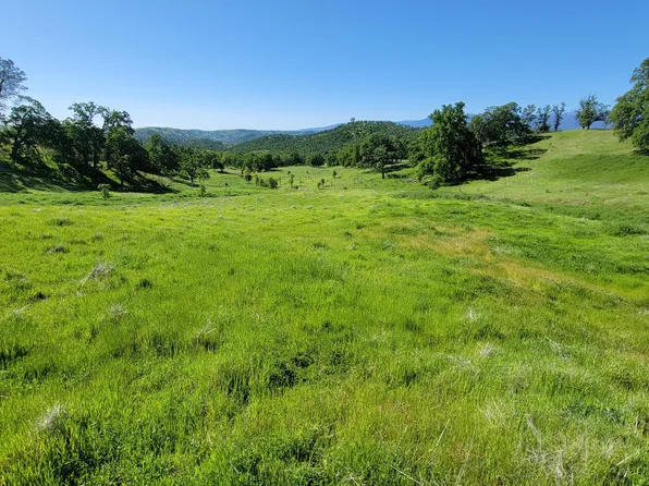 201 Perla Rd, Igo, CA 96047