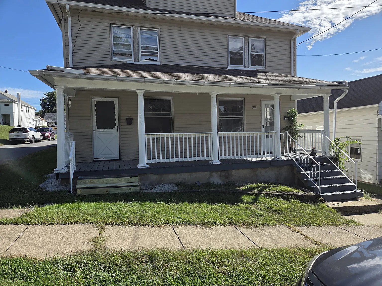 3 bed, 1244 sqft, $1,300 — Photo 4