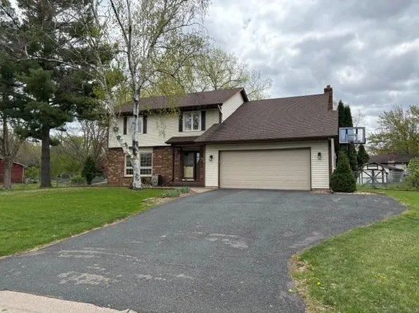 10444 Quaker Ln N, Maple Grove, MN 55369