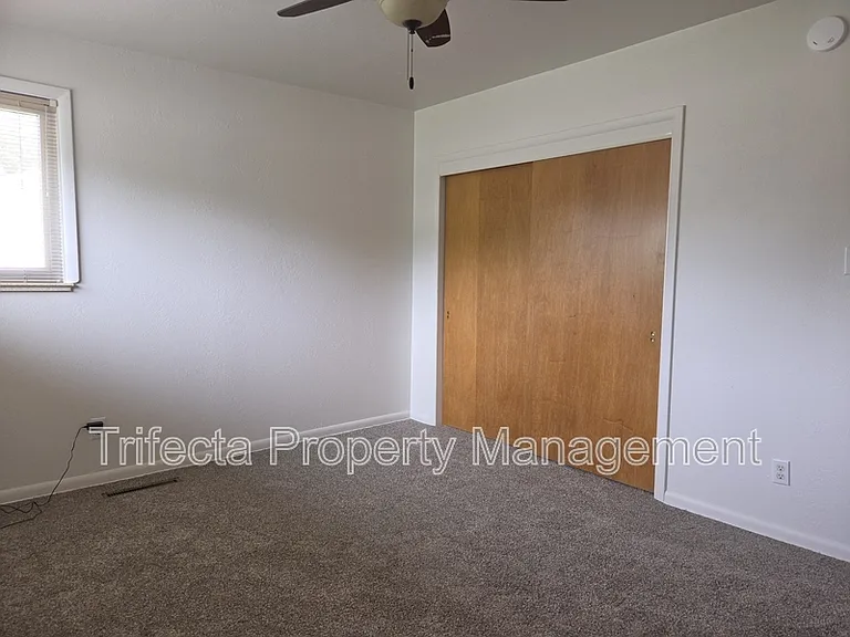 630 N Taft Hill Rd — Photo 17