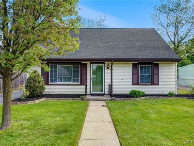 4233 Crescent Dr, Niagara Falls, NY, 14305