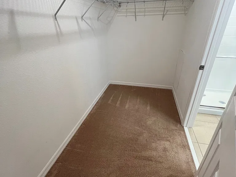 124 Primrose Dr — Photo 15