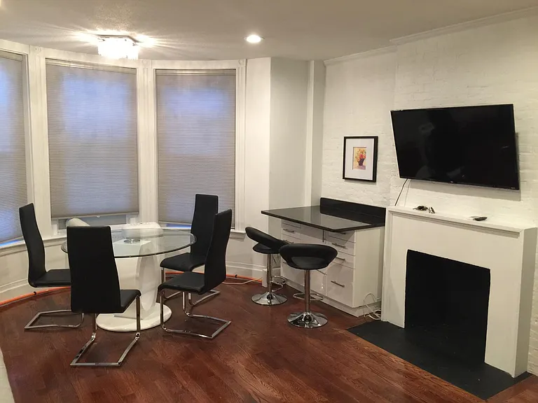25 Saint Stephen St #3 — Photo 2