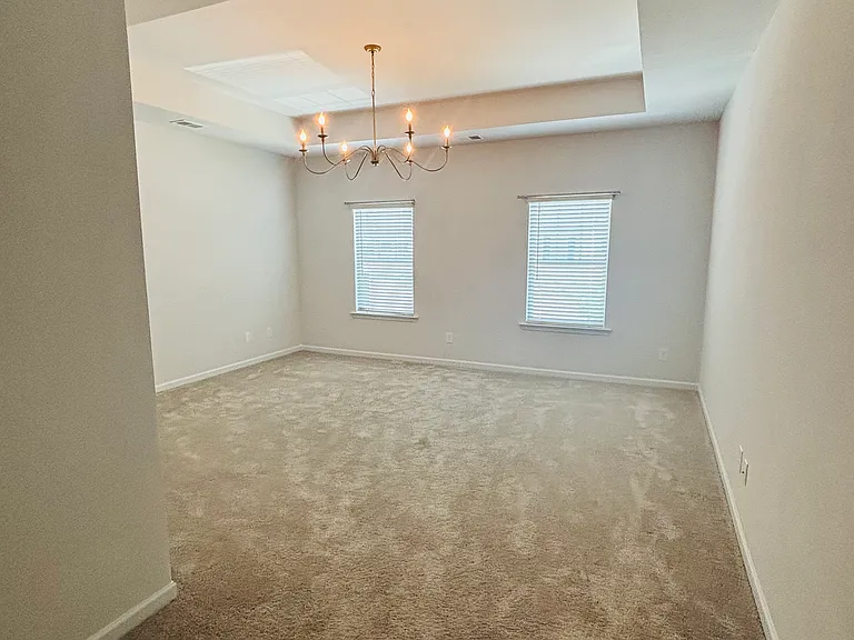144 Madison Bnd — Photo 30