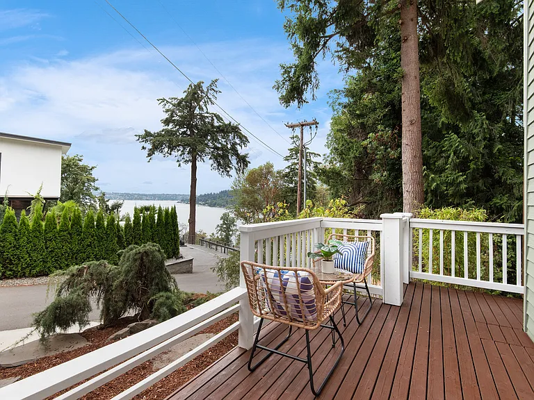 6657 Lake Washington Blvd SE — Photo 3