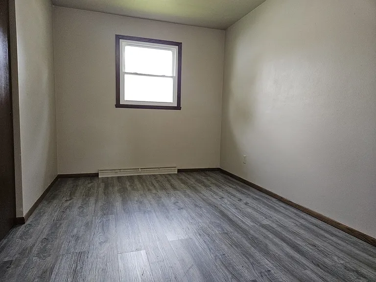 417 S Matthias St — Photo 18