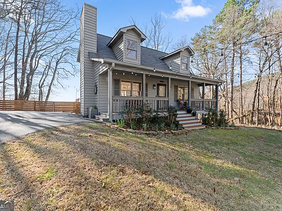 5th image of 827 Laurel Ridge Rd