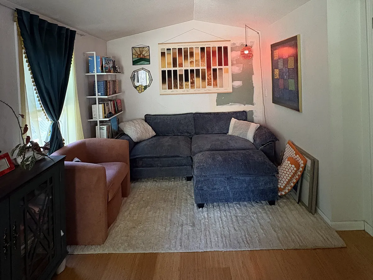 Bedroom # 1 - pic 2 - 128 N Franklin St #1