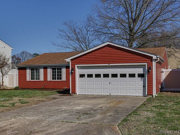 4th image of 187 Charlotte Dr