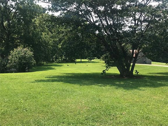 3rd image of 2863 W County Road 875 S