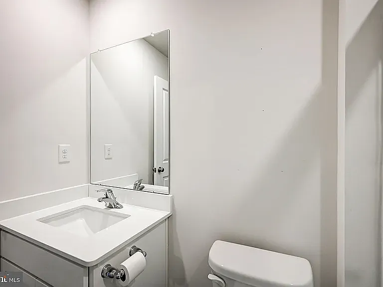237 Mazzeo Dr — Photo 23