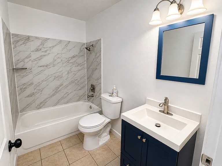 3911 Annadale Ln #8 — Photo 8