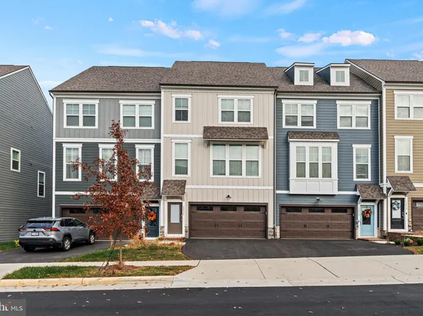 1671 Aspen Poplar Rd, Dumfries, VA 22026