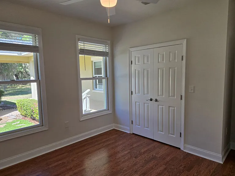 6714 SW 40th Ter — Photo 32