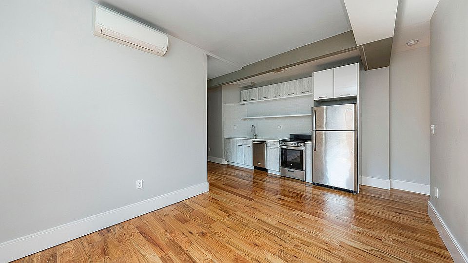 1st image of 245 Sullivan Pl #B1
