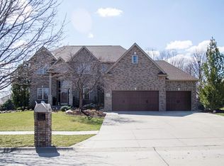 6809 Ridge Point Rd, Lincoln, NE 68512