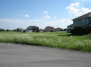 4967 W Cardinal Ct, Monee, IL 60449