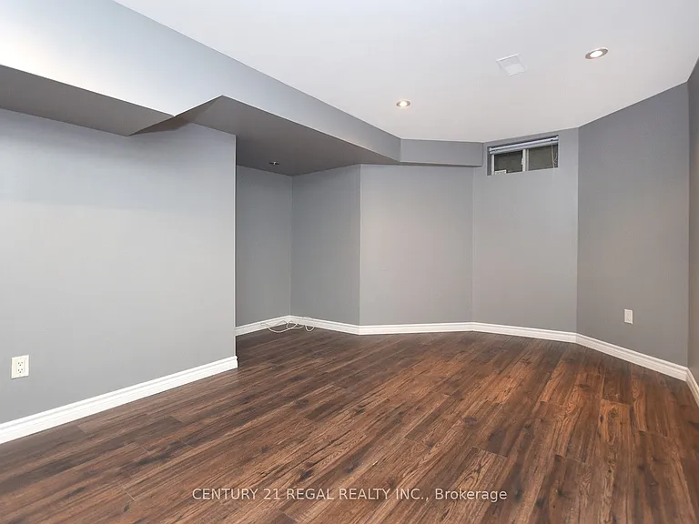 25 Monte Carlo Dr #BASEMENT — Photo 15