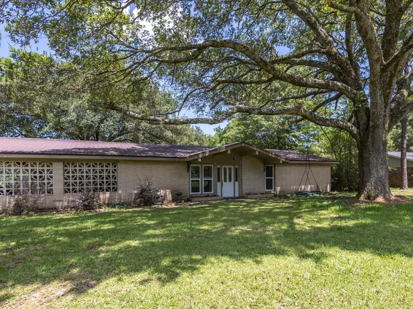 470 Lynn Ray Rd, Petal, MS 39465
