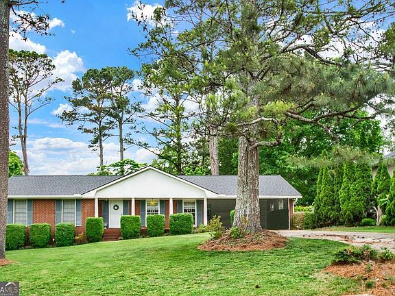 2nd image of 5597 Bob White Cir