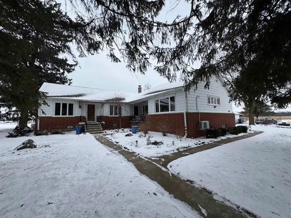 5107 Sheridan Rd, Saginaw, MI 48601