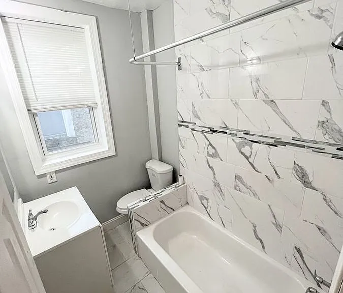 6248 Addison St — Photo 31