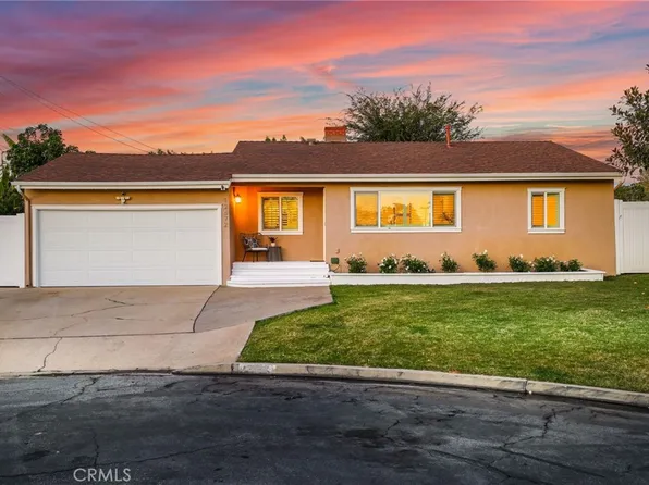 12872 Loretta Dr, Santa Ana, CA 92705