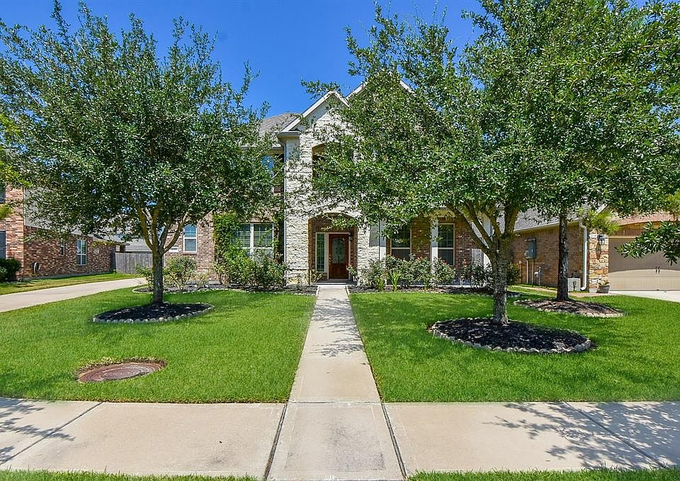 1st image of 8307 Dakota Hill Ct