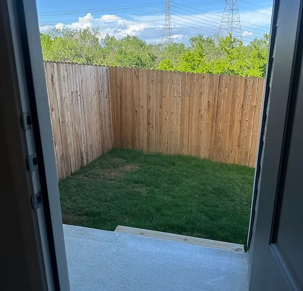 7166 Magnolia Vlg #78252-101 — Photo 11