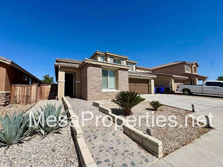 14945 Cobalt Rd — Photo 2