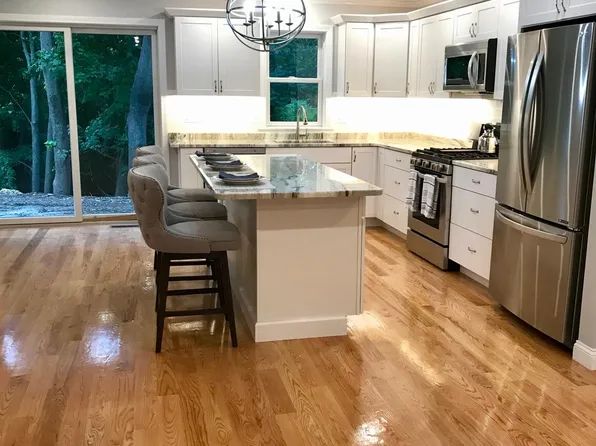29 Lovett St, Beverly, MA 01915