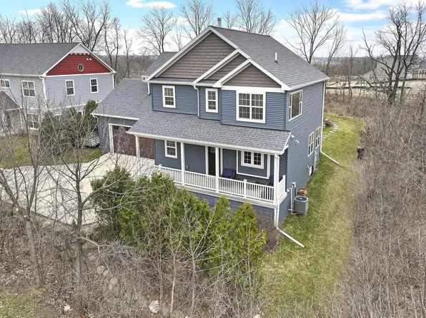 907 Platt AVENUE, Lake Geneva, WI 53147