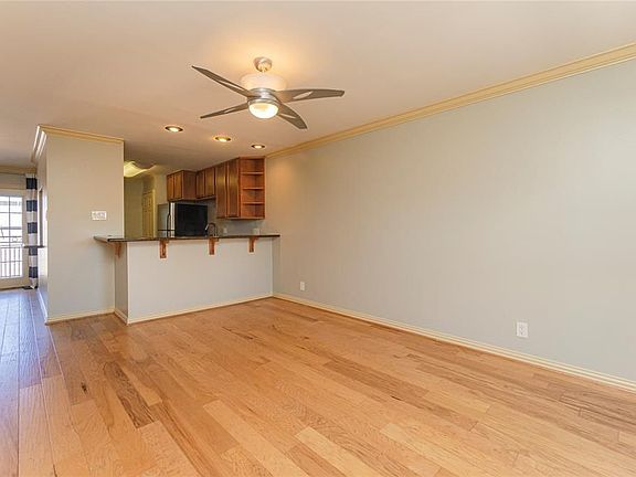 3rd image of 402 Post Office St APT 205