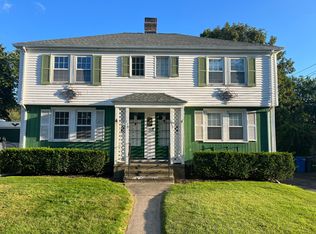 119 Vernon Ave, Middletown, RI 02842