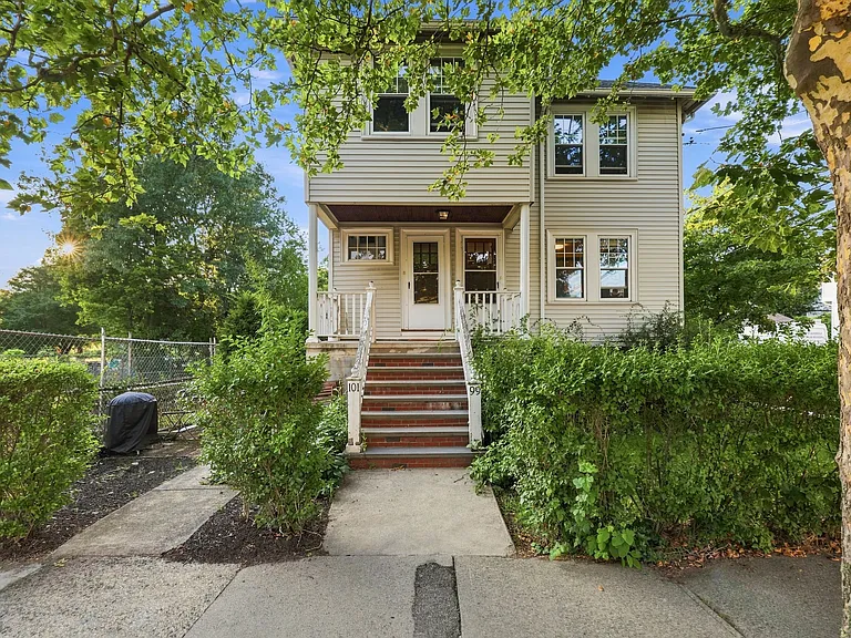 99 Thorndike St #1 — Photo 36