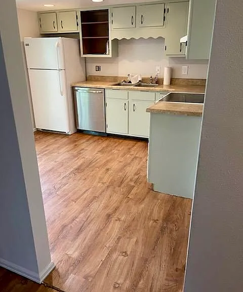 3112 W Westport Rd — Photo 1